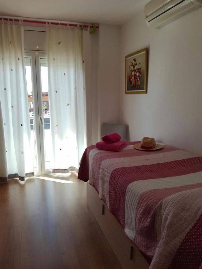 Catalunya, Centrico Y Con Parking Apartment